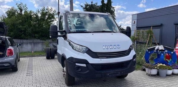 Iveco Daily 70c18A8.